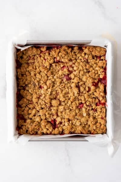 Easy Strawberry Rhubarb Crumb Bars - House Of Nash Eats