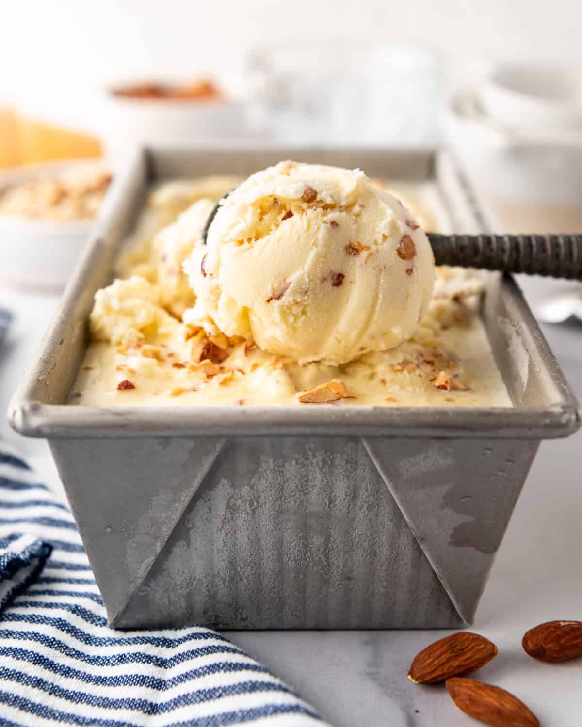 FB-toasted-almond-ice-cream-1