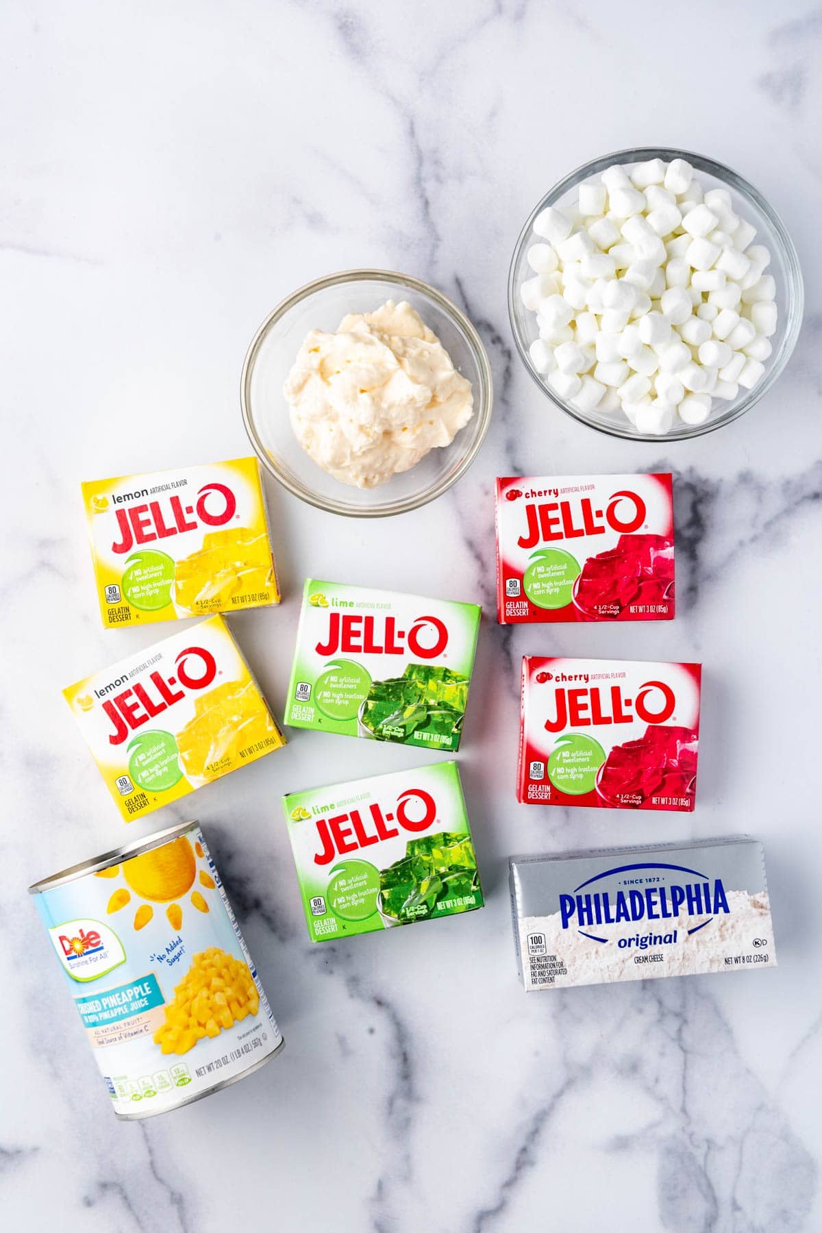 Ingredients for making Christmas jell-o. - 2