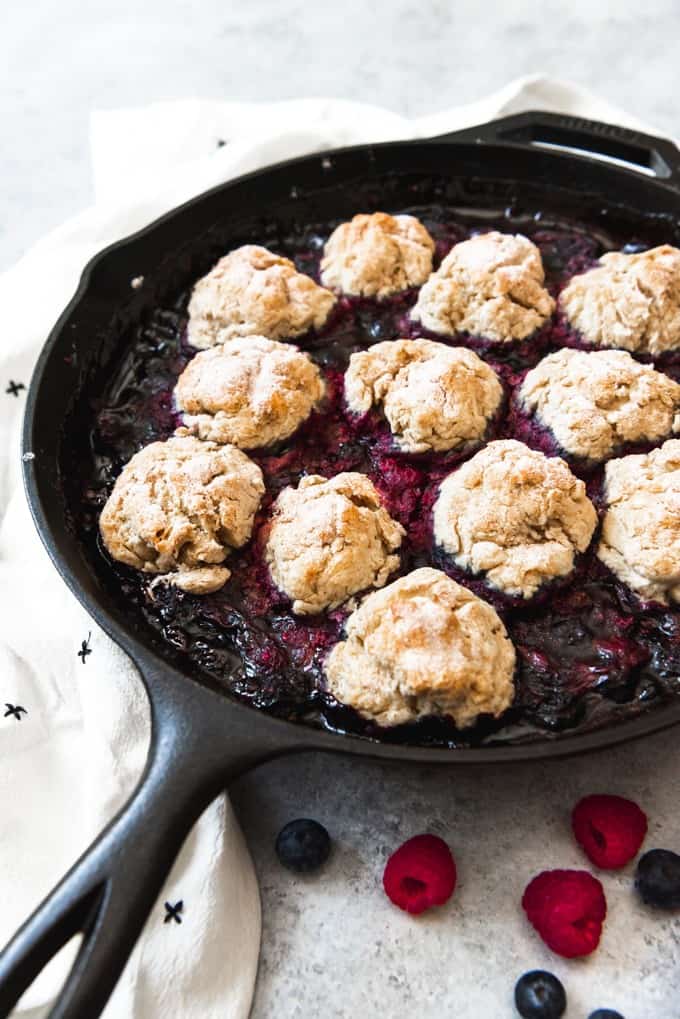 https://houseofnasheats.com/wp-content/uploads/2018/06/Alaskan-Berry-Cobbler-with-Buttermilk-Biscuits-5.jpg