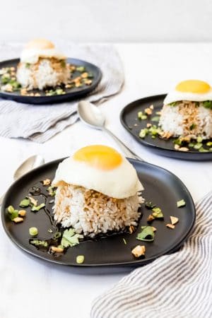 Crispy Garlic Sticky Rice with Fried Egg - House of Nash Eats