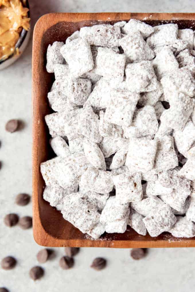 An image of a bowl of Chex Mix puppy chow.