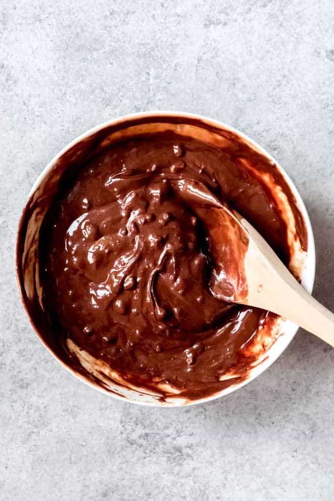 An image of melted chocolate and peanut butter in a bowl.