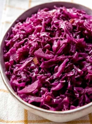 An image of a bowl of rotkohl, a traditional German red cabbage dish.