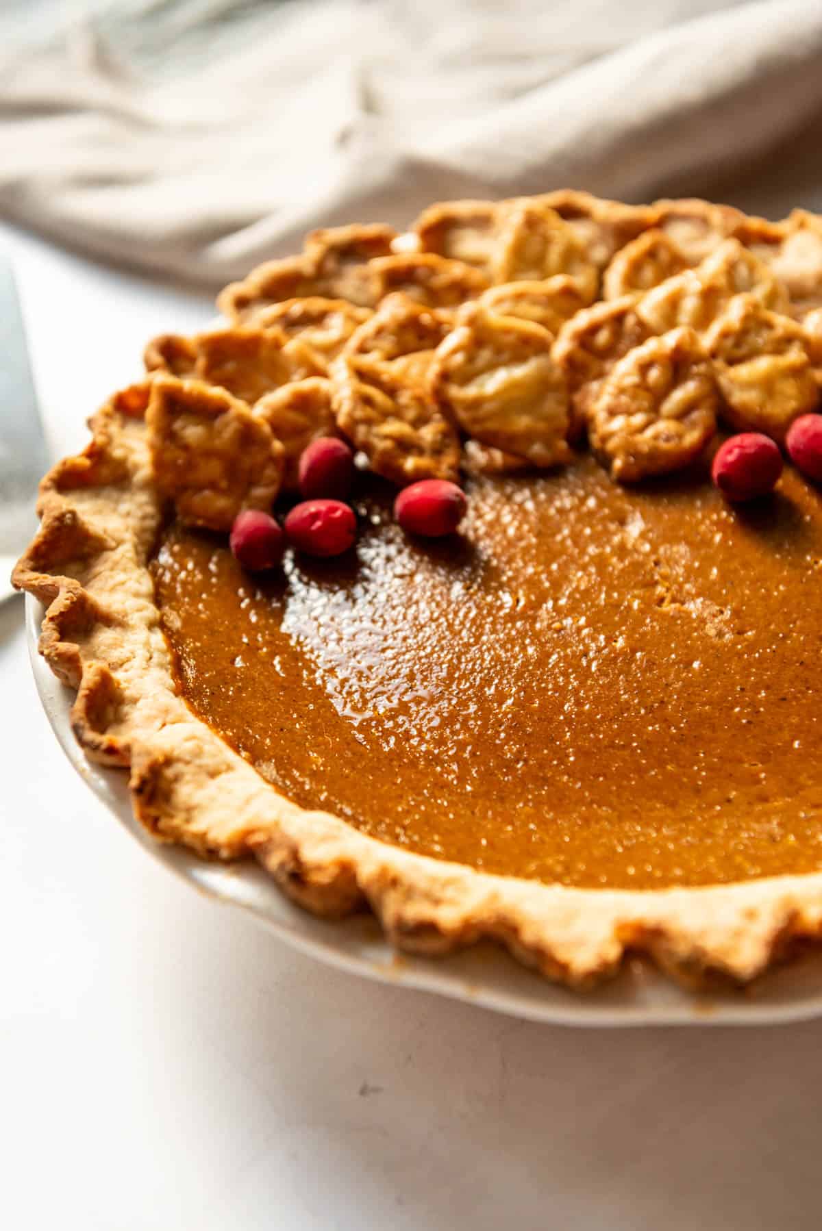 An image of a traditional pumpkin pie.