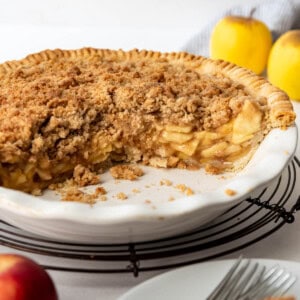 An image of a Dutch Apple Pie (aka Apple Crumble Pie).