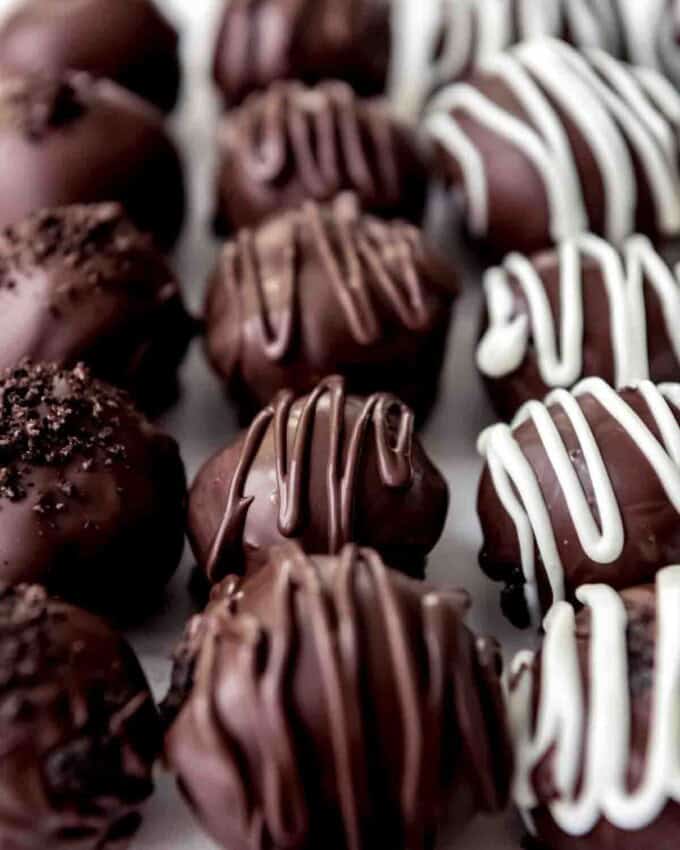 An image of chocolate Oreo truffles.