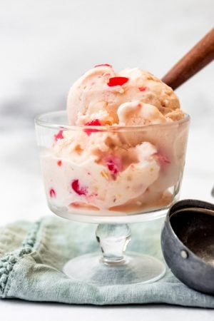 A bowl of tutti frutti ice cream.