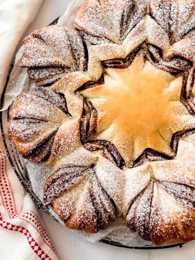 Christmas Star Bread Recipe - House of Nash Eats