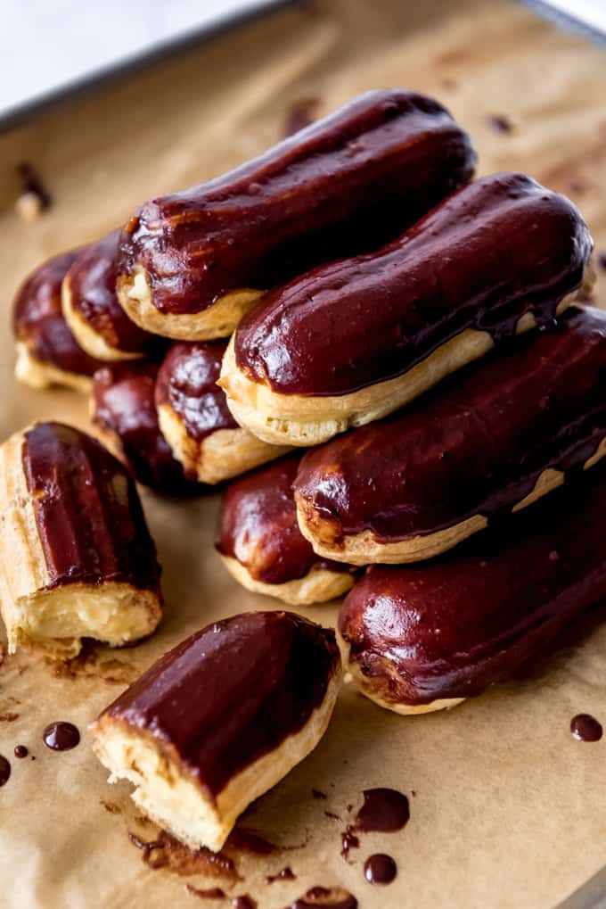 a pyramid of stacked eclairs