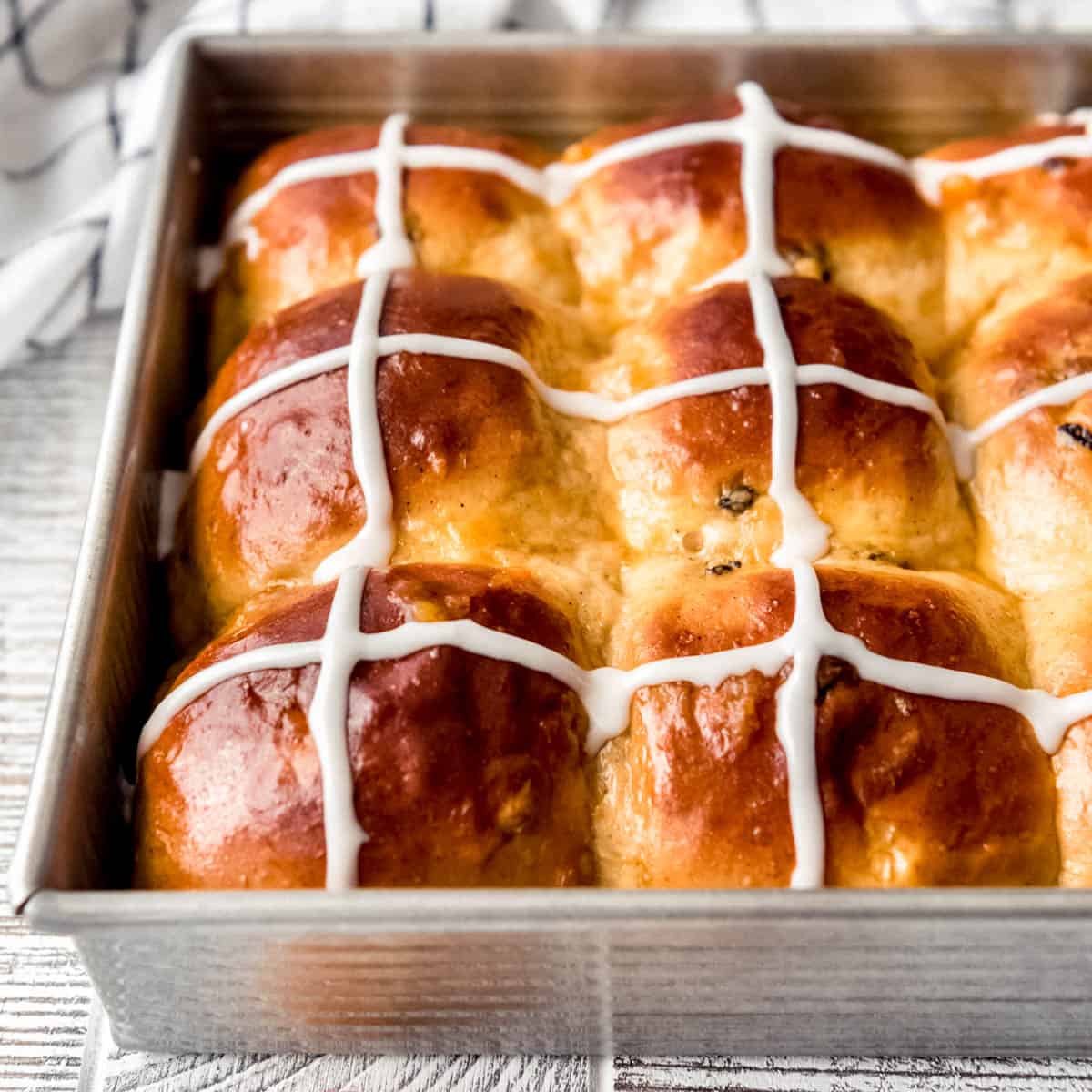 hot-cross-buns-recipe-square.jpg