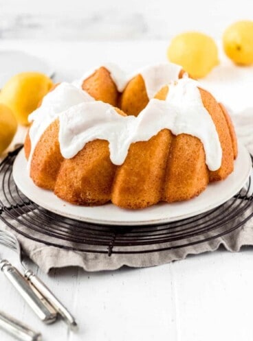 cropped-Lemon-Bundt-Cake-8.jpg