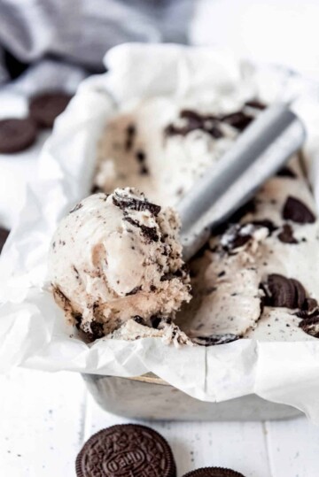 Cookies and Cream Ice Cream - House of Nash Eats