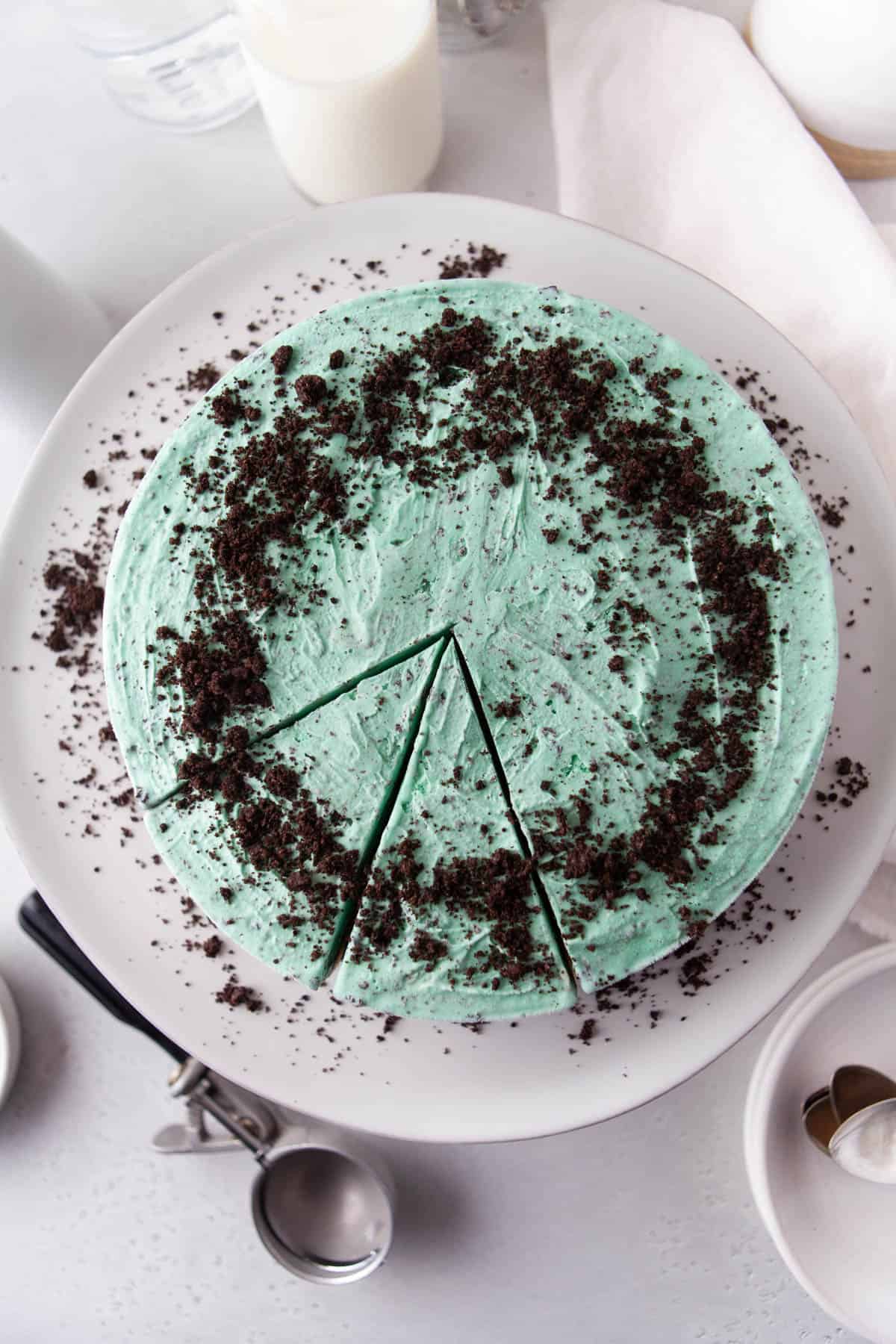 a mint chip ice cream pie topped with Oreo cookie crumbs