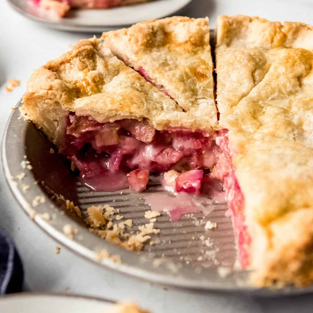 Old-Fashioned Rhubarb Pie Recipe