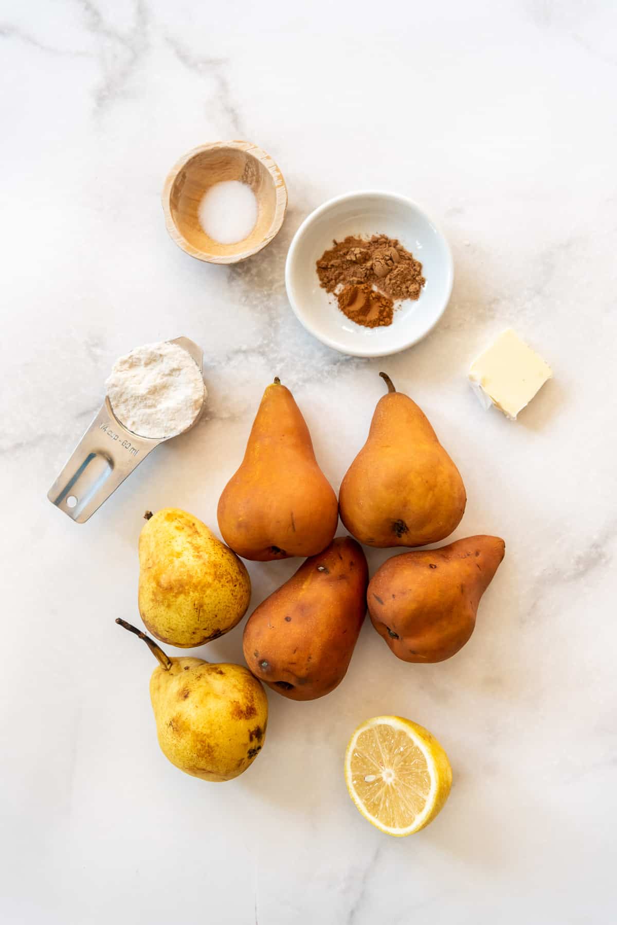 Ingredients for pear pie filling.