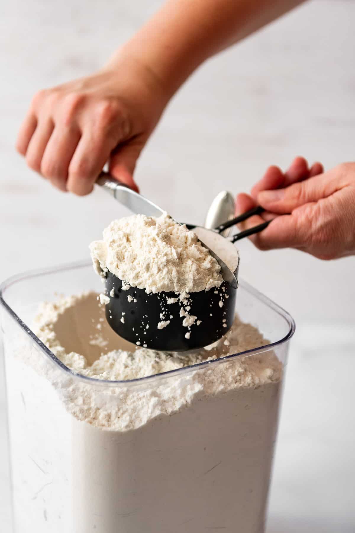 How to Measure Baking Ingredients Correctly - House of Nash Eats