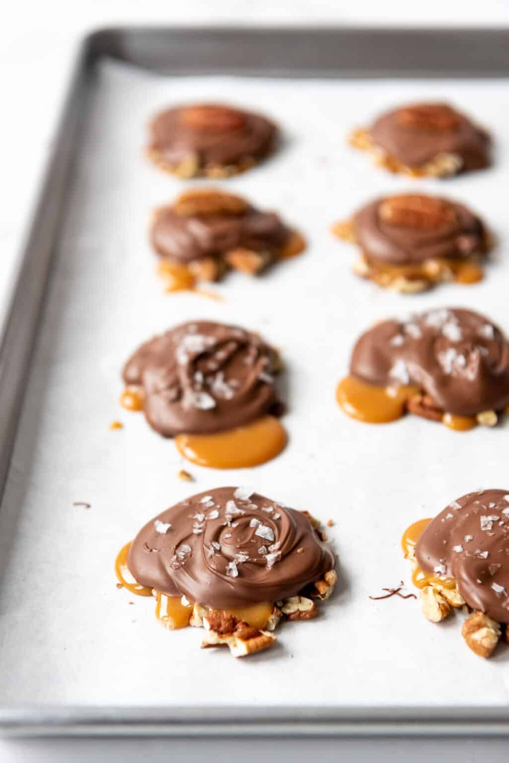 Easy Homemade Turtles Candy Recipe House Of Nash Eats   Chocolate Pecan Turtle Clusters 16 1025x1536 