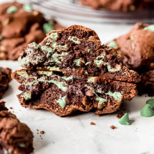 Levain-Style-Chocolate-Mint-