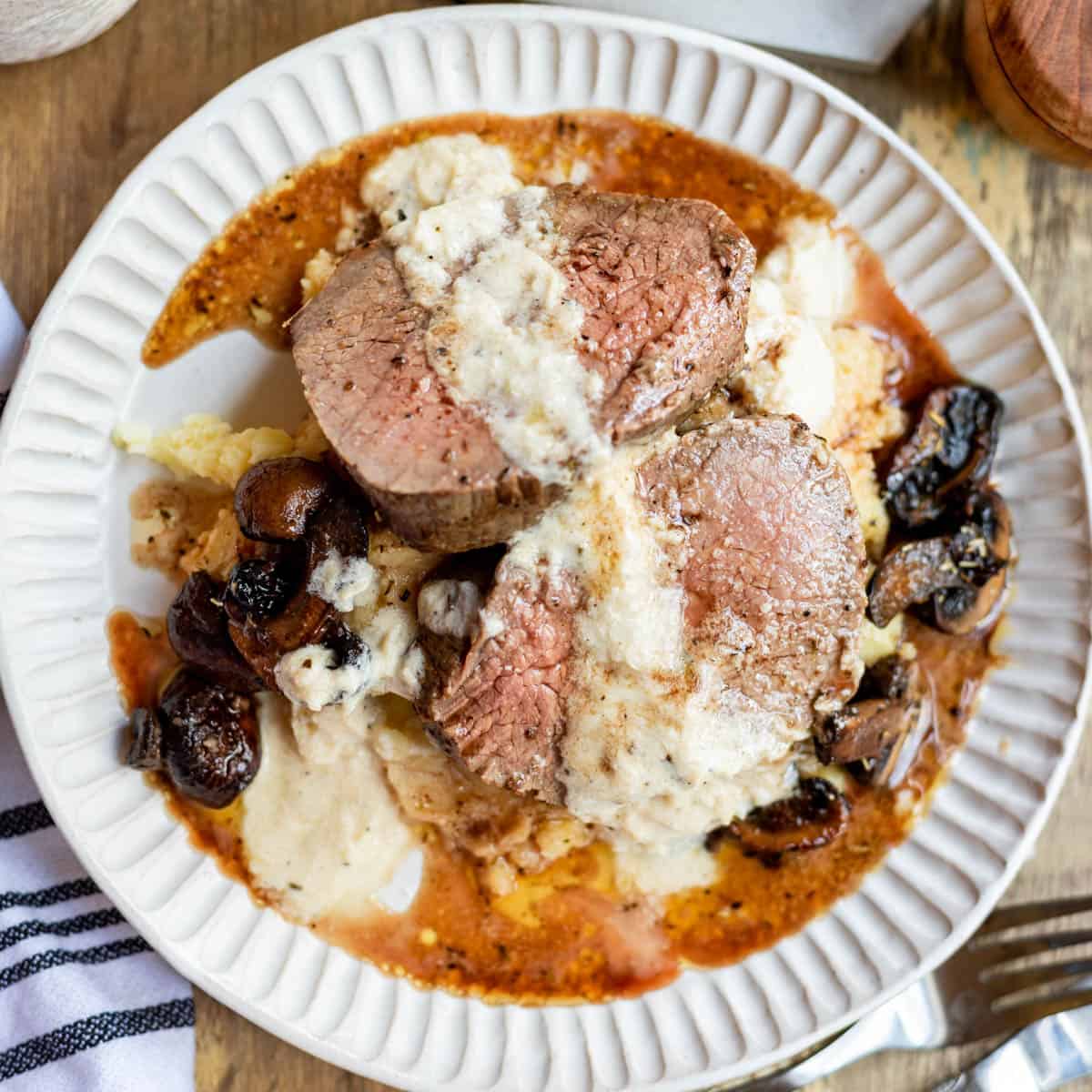 Roasted Beef Tenderloin with Mushrooms & Cream Sauce