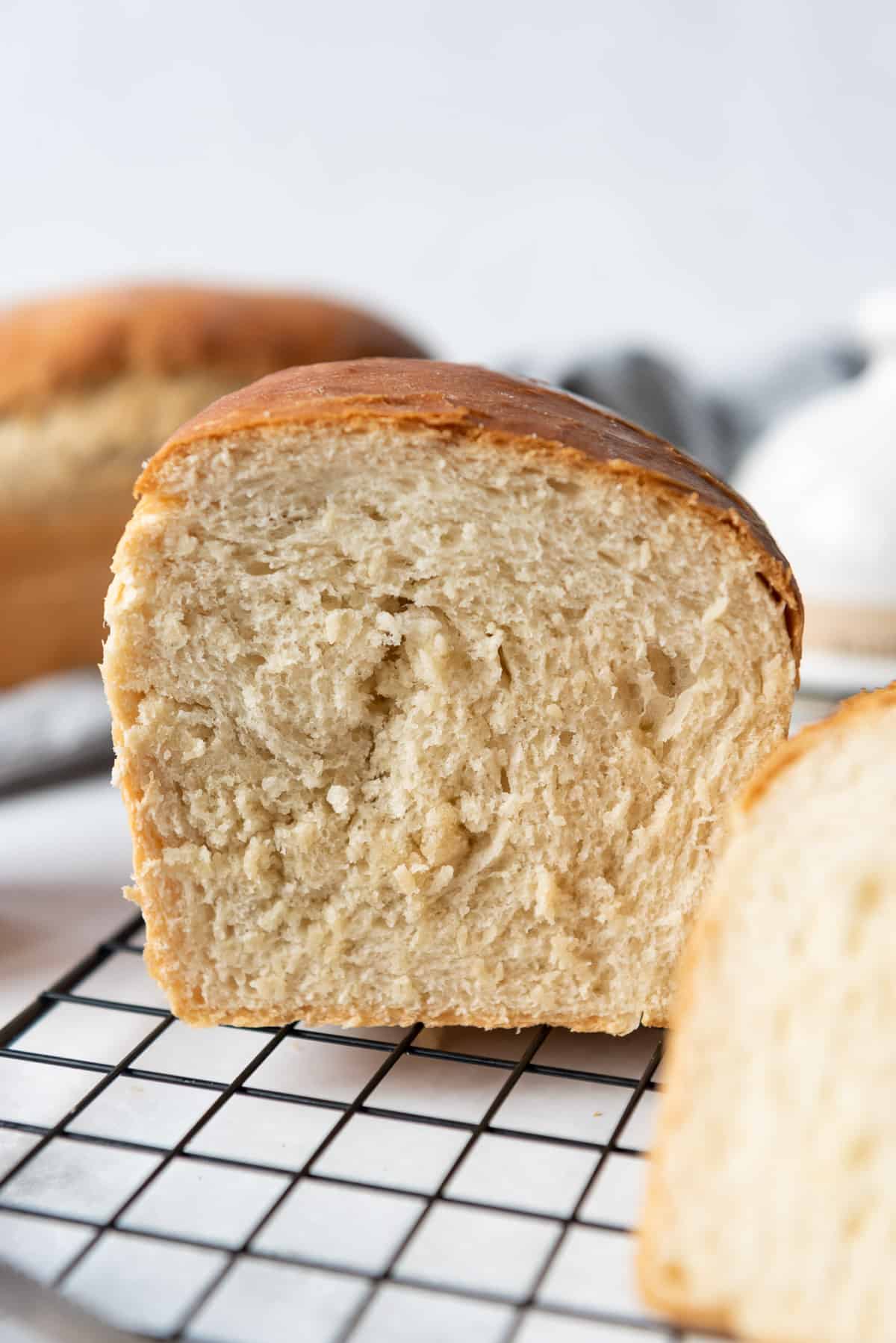 A cross section of a loaf of Amish white bread.