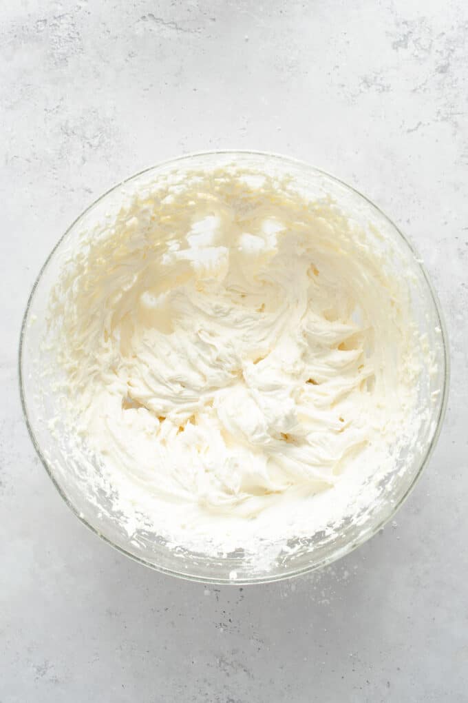 A plain creamy cheesecake base for a dessert cheese ball.