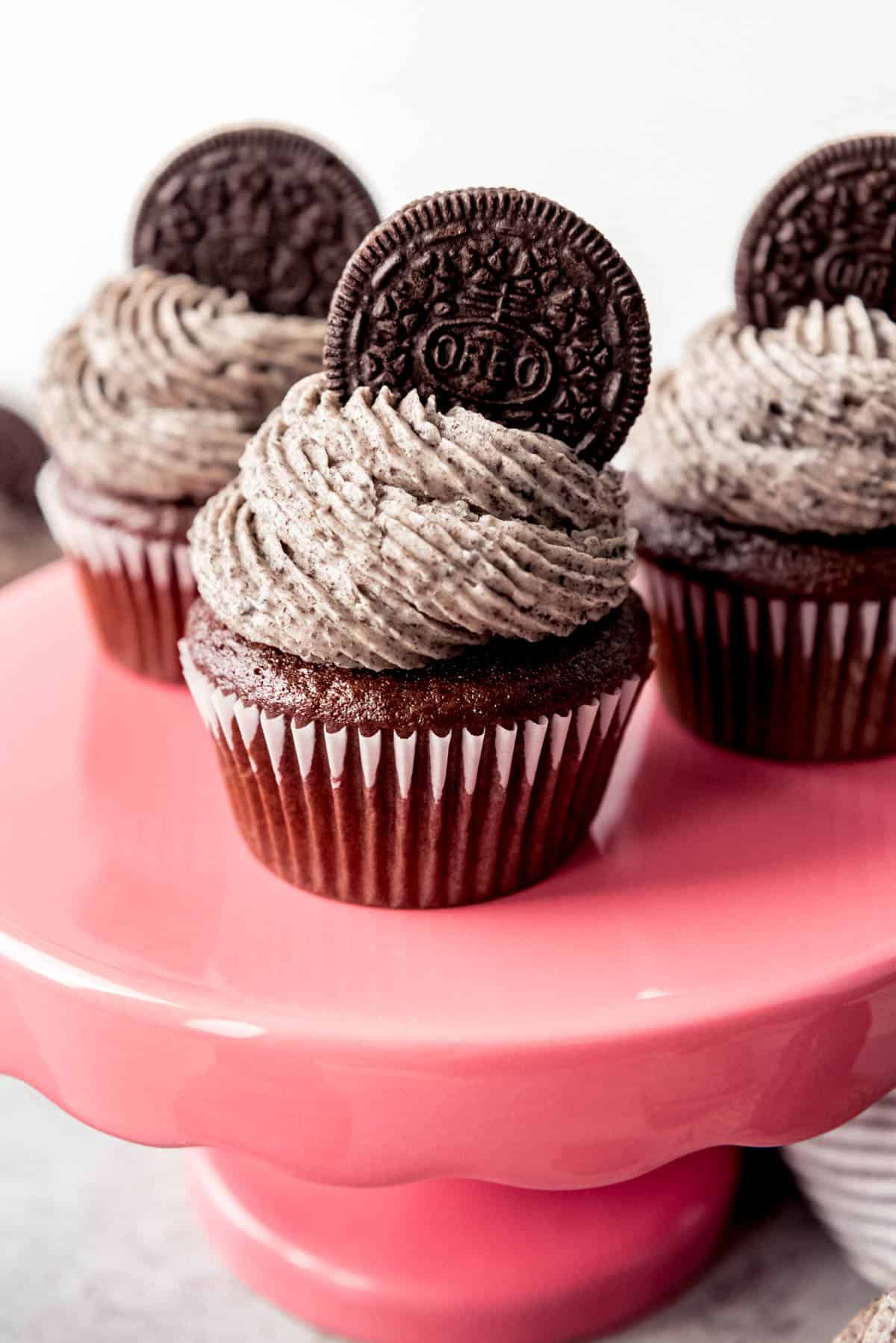 An image of chocolate cookies and cream cupcakes.