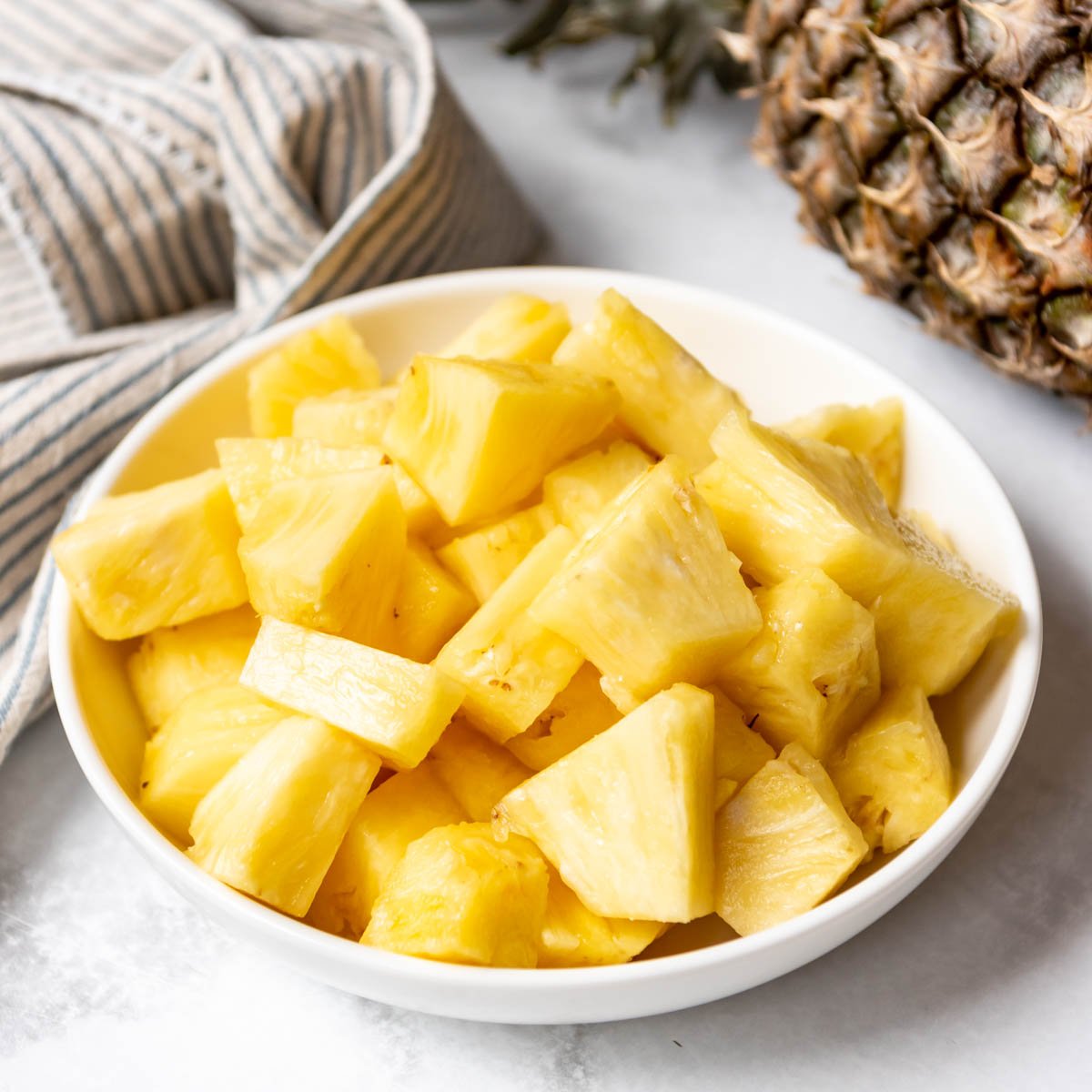 How to Cut A Pineapple - House of Nash Eats