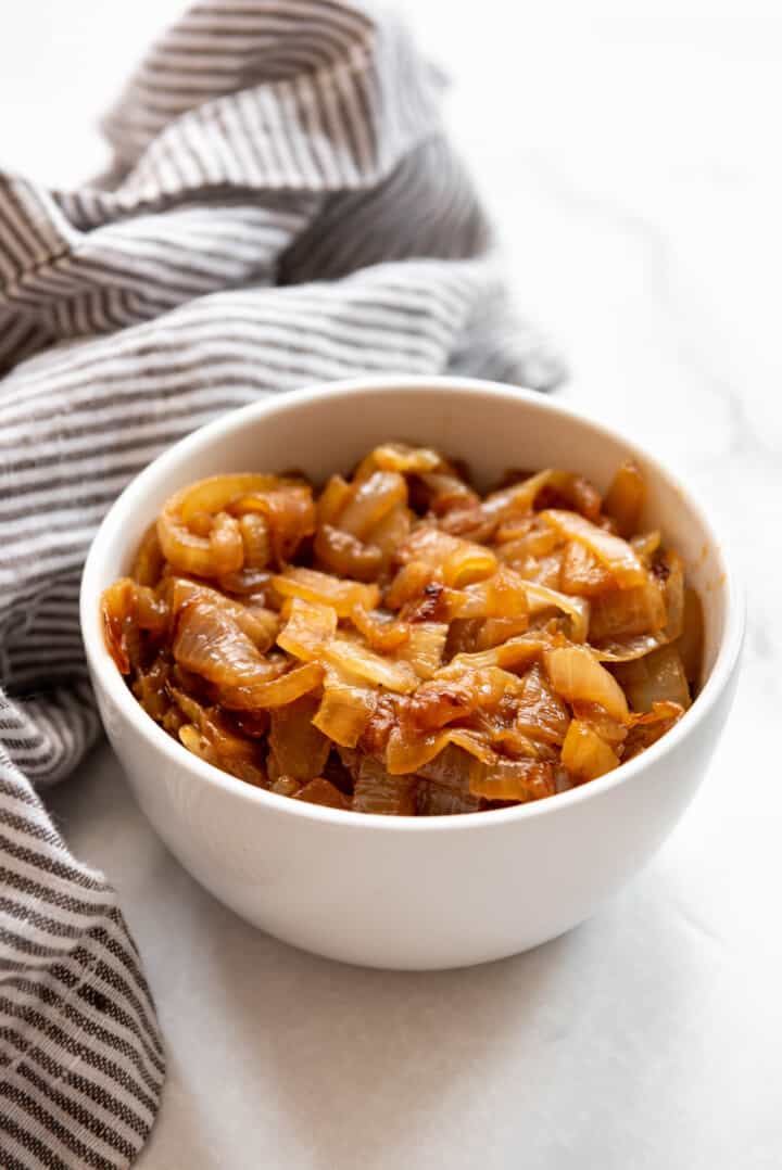 How to Make Caramelized Onions - House of Nash Eats