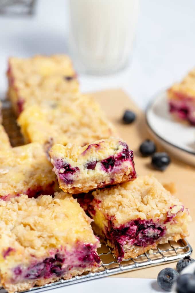 Easy Blueberry Cheesecake Bars with Oat Crumble Topping