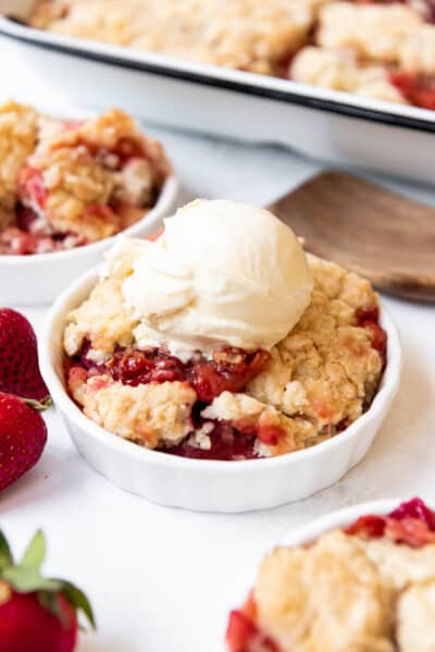 Easy Strawberry Rhubarb Cobbler Recipe - House of Nash Eats