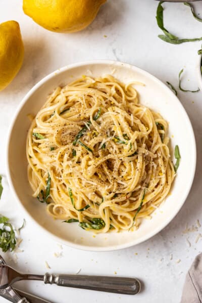 Easy Lemon Pasta (Pasta al Limone) - House of Nash Eats