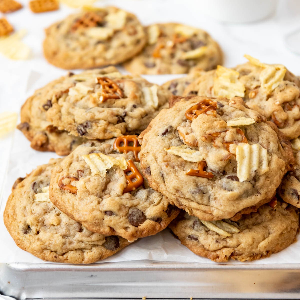How to Keep Cookies Moist in Storage - Frances' Menu