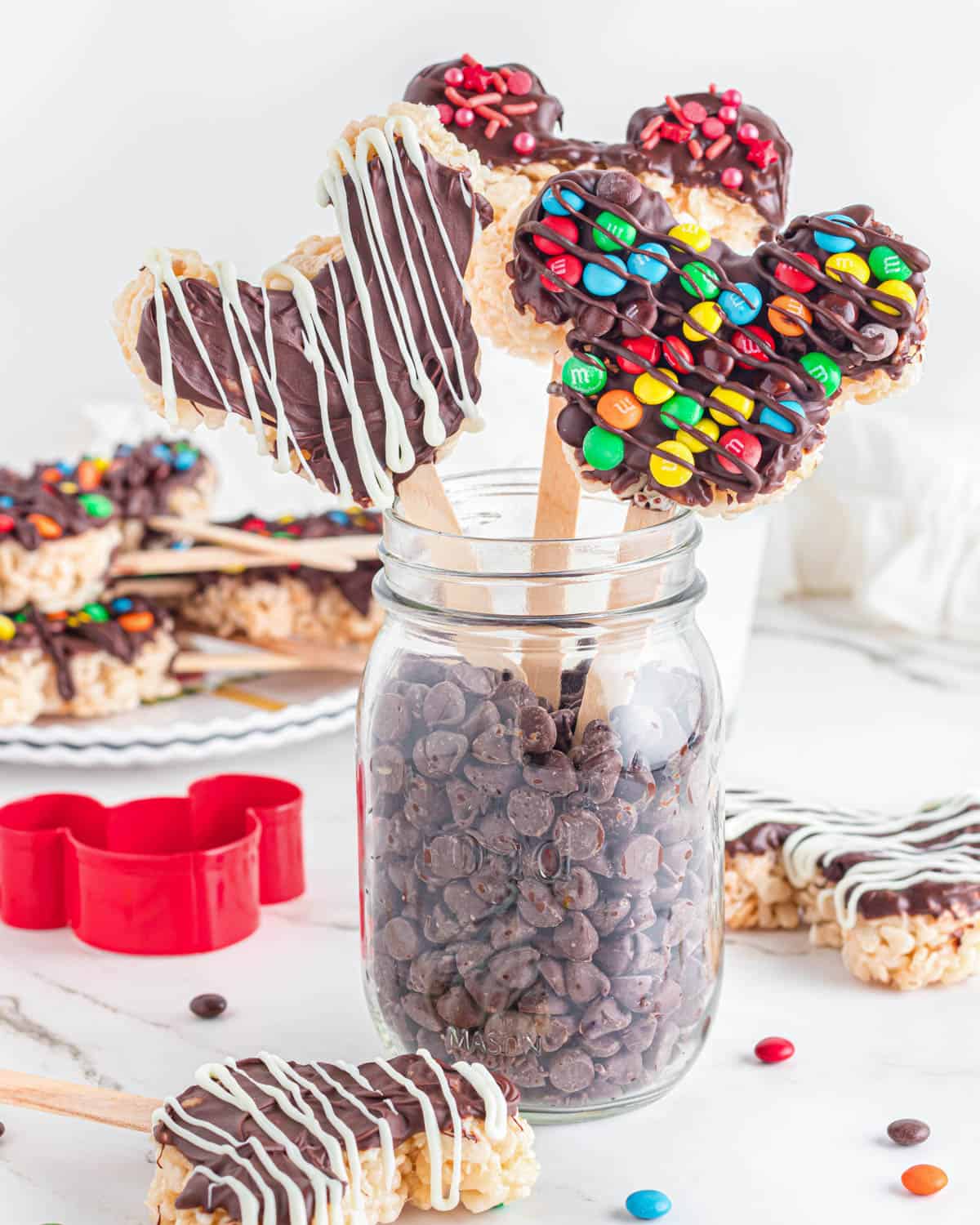 Mickey Rice Krispies Treats - House of Nash Eats