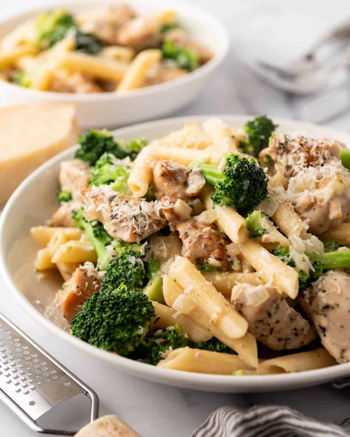 Chicken Broccoli Pasta (Chicken con Broccoli) - House of Nash Eats