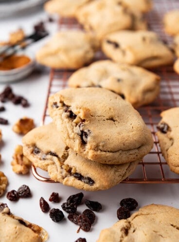 Stacked raisin-filled cookies.
