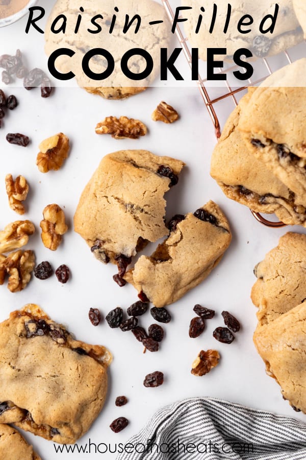 Raisin and walnut cookies with text overlay.