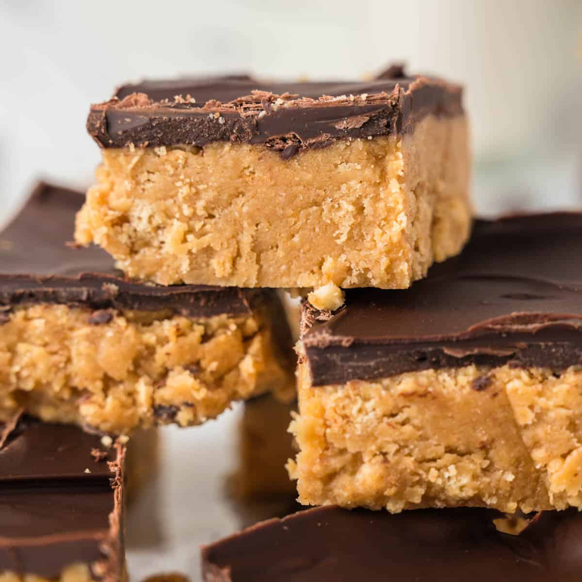 Easy No-Bake Peanut Butter Bars Recipe