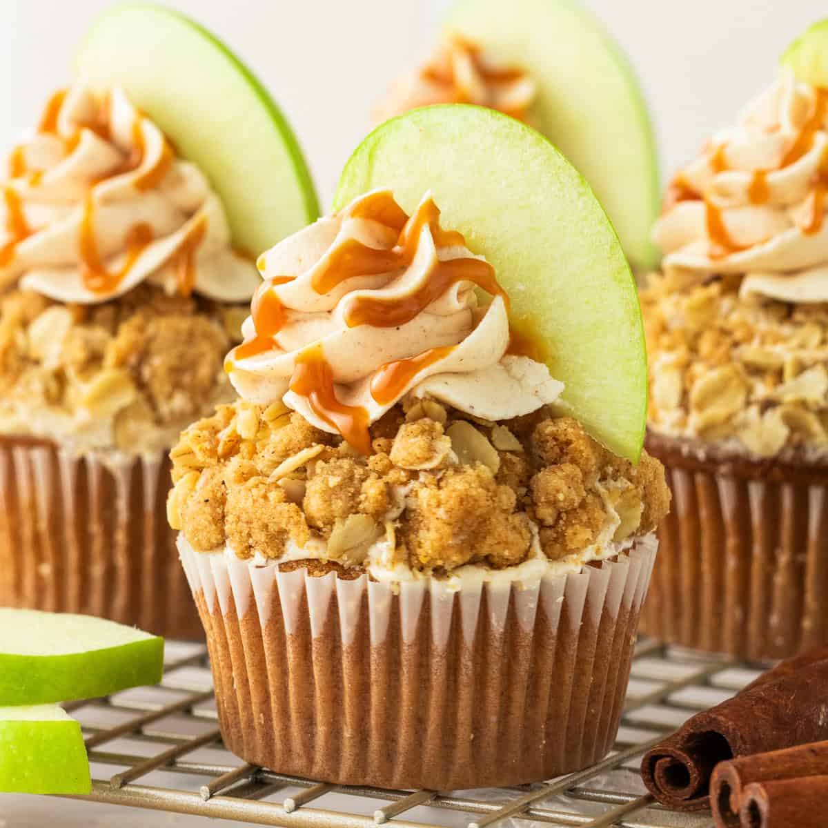 Apple Crumble Cupcakes