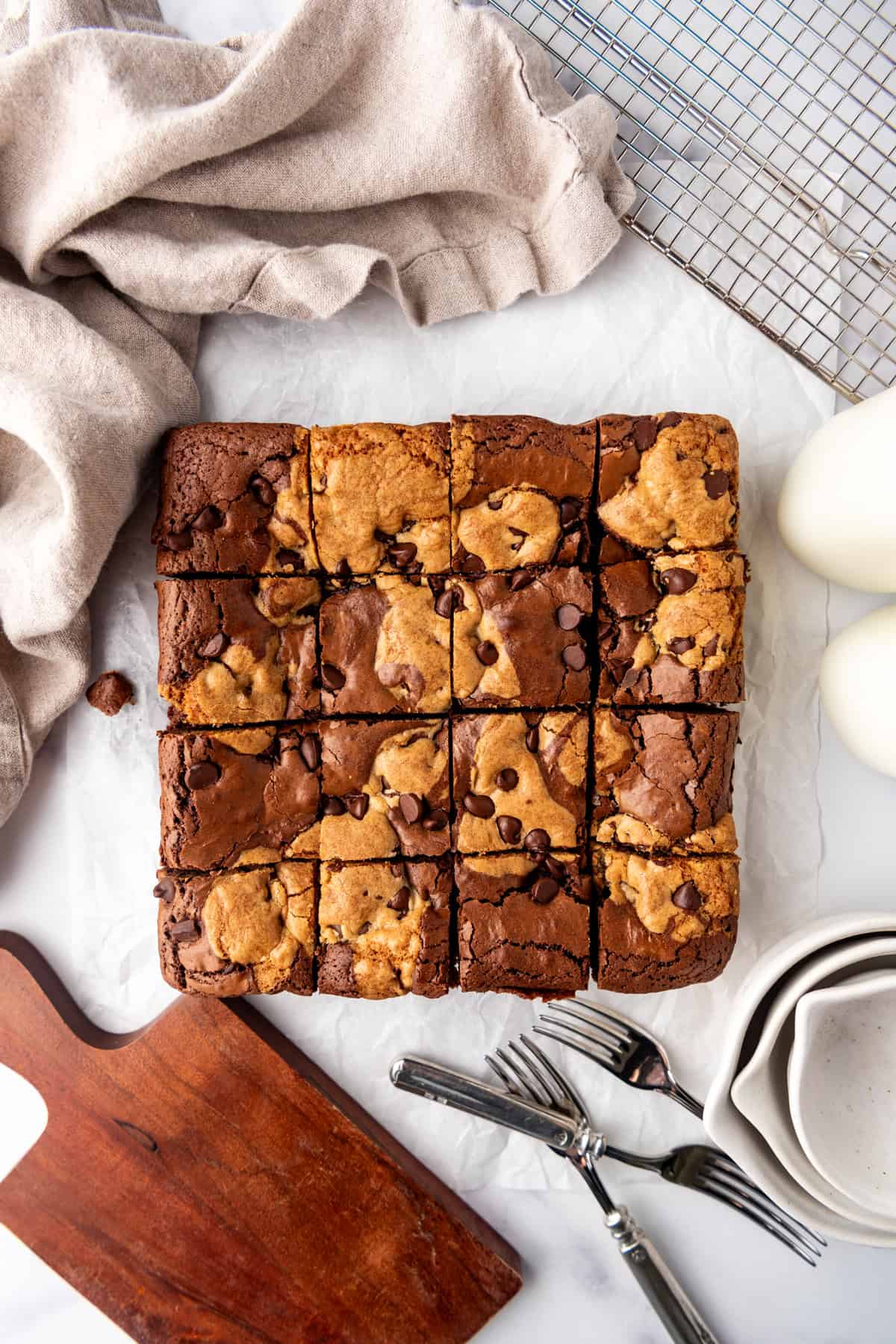 Brookies that have been cut into small squares.
