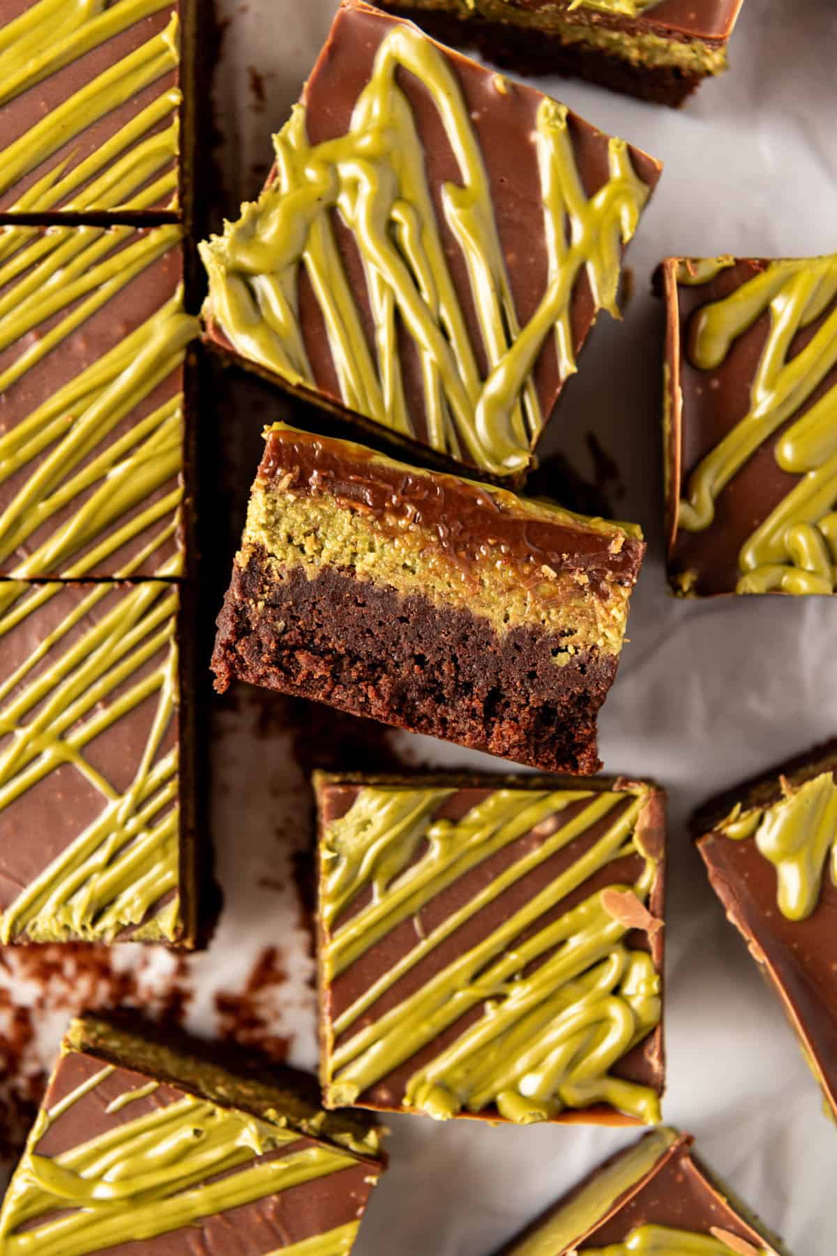A close up image of a Dubai chocolate brownie on its side.