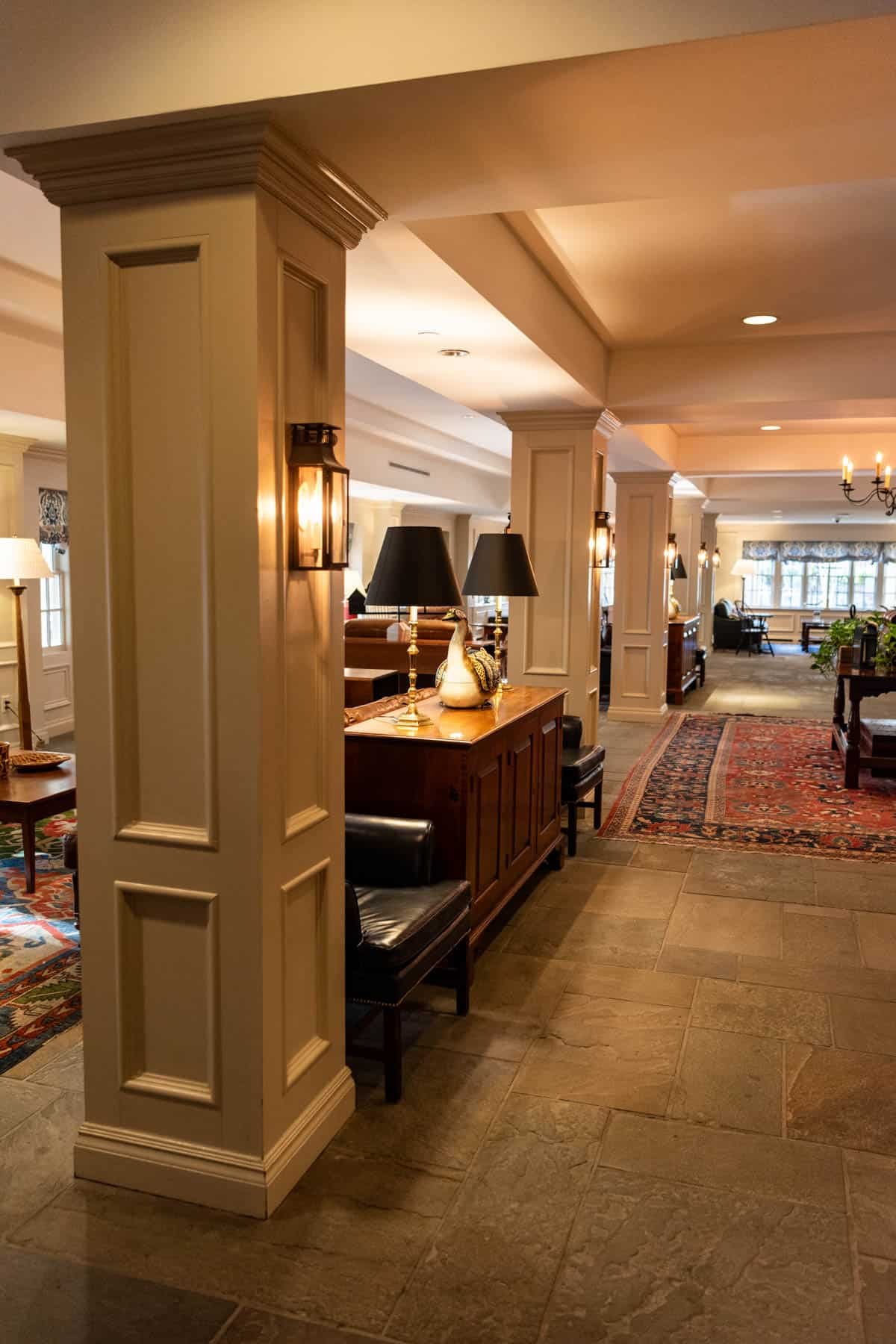 An image of the interior at Williamsburg Lodge at Colonial Williamsburg.