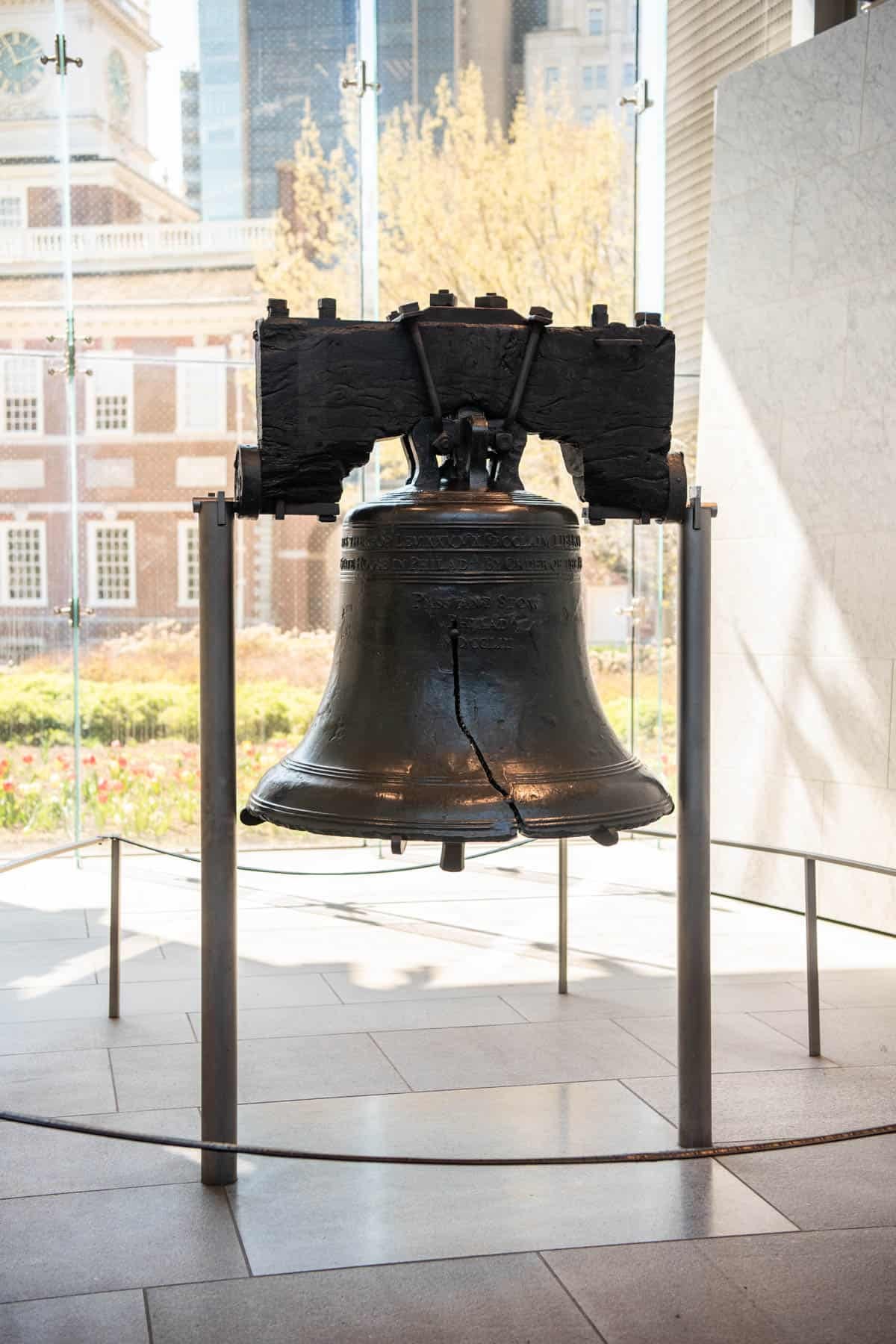 An image of the Liberty Bell in Philadelphia.