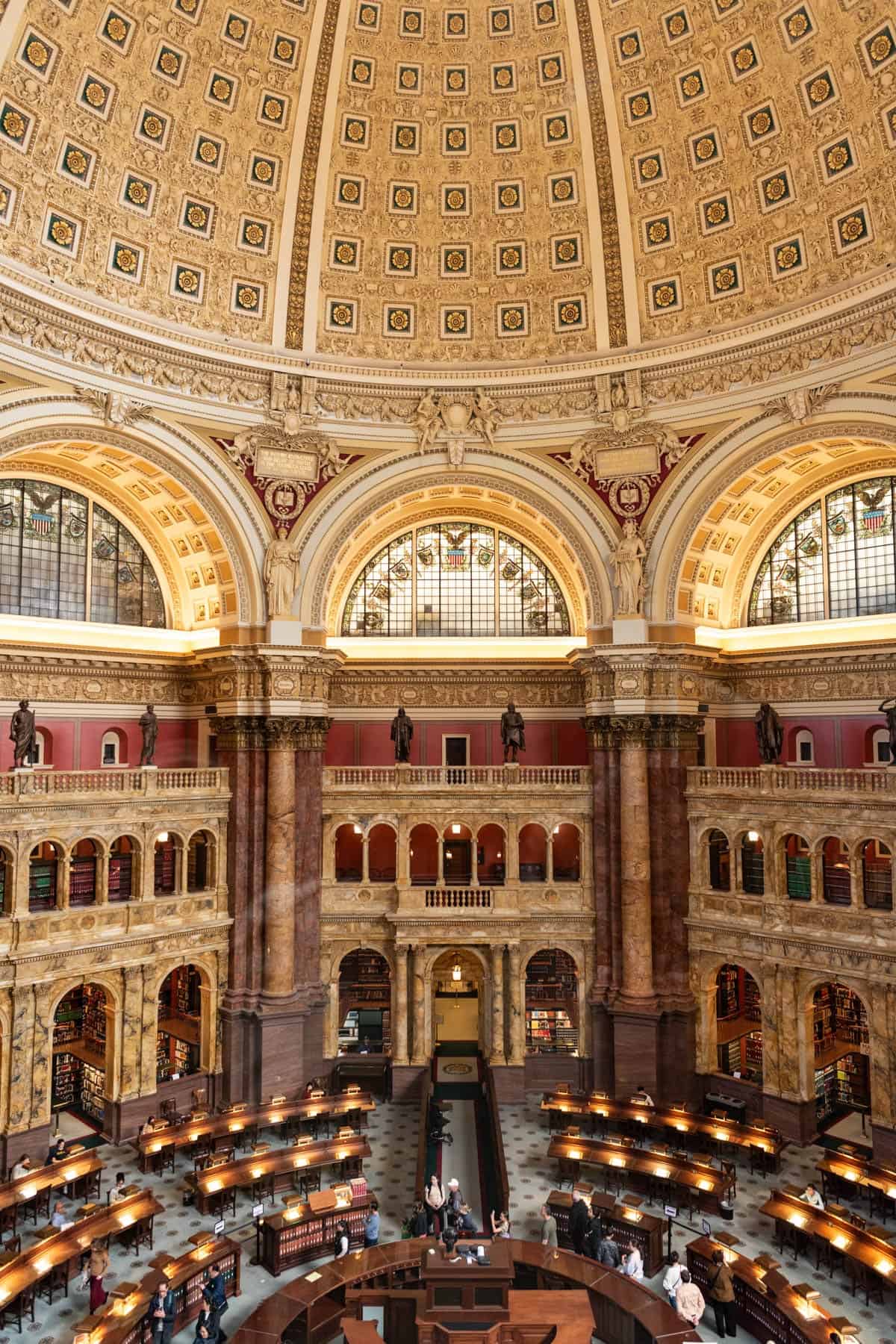 An image of the inside of the Library of Congress.