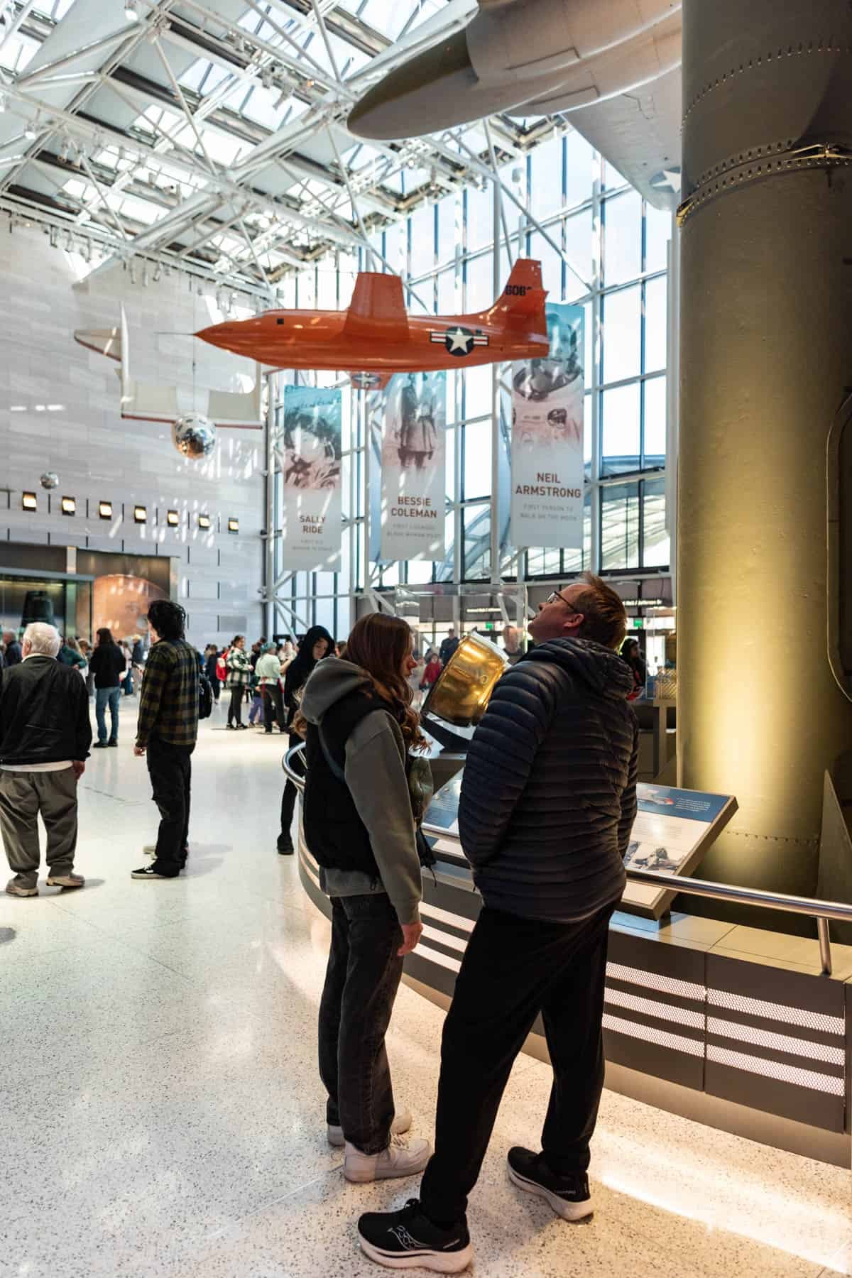 A father and daughter at the Air & Space Museum in Washington D.C.