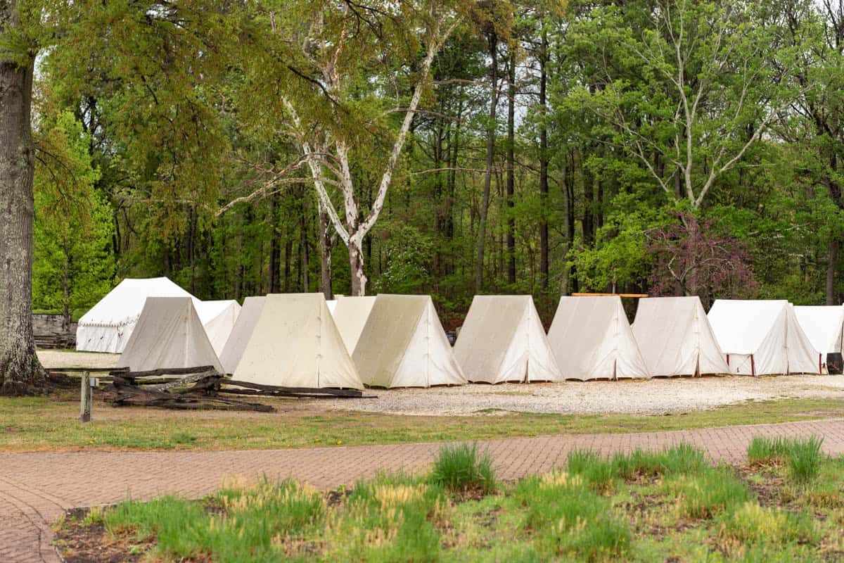 An image of a replica soldier encampment at the American Revolution Museum at Yorktown.