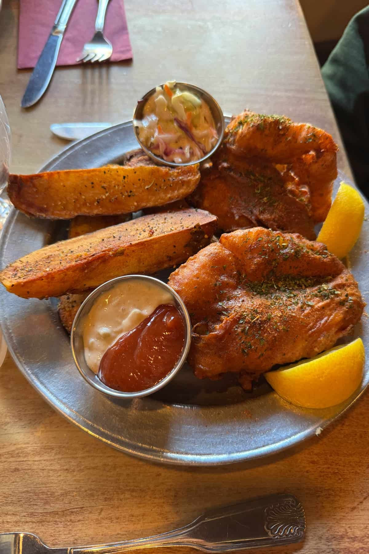 A plate of fish and chips.