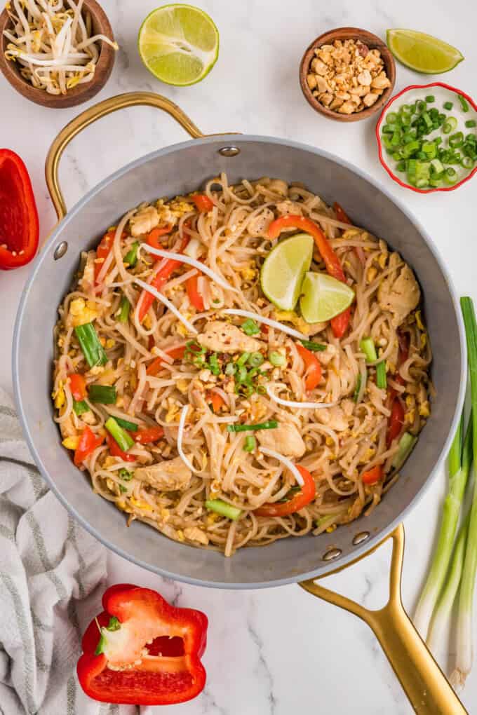A finished pan of pad thai.